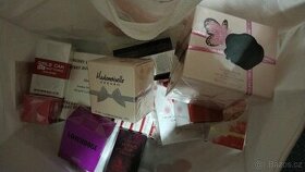 Prodam balicek ruznych parfemu - 100% original z distribuce