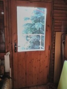 Dveře dřevěné -80-pravé