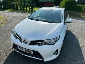 Toyota Auris 1.6 97kw, 2014