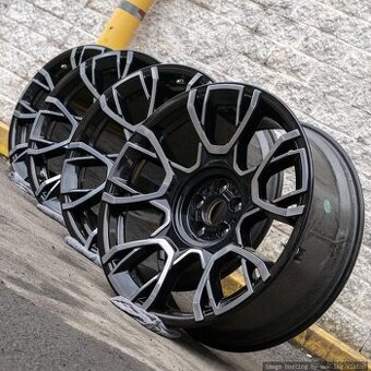 Alu kola ROLLS ROYCE GHOST 255/40 r21 a 285/35 r21