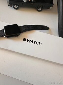 Apple Watch SE 2024