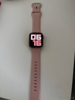Apple Watch Series 5 40mm - 1