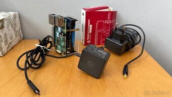 Rapsberry Pi4B 4GB vč UPS HAT a akumulátorů - 1