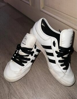 Pánské boty Adidas Matchcourt white core Black gum