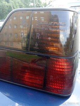 Zadní lampy tmavé světla VW golf 2