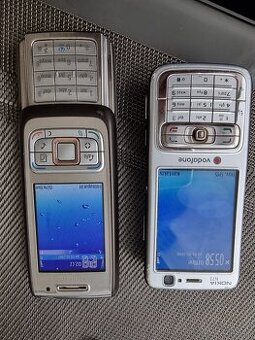 Nokia e65 a Nokia n73