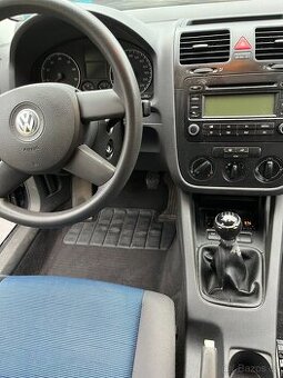 Volkswagen Golf 1.4 55kW | r.v. 2004 | STK 2027 | Velmi udrž