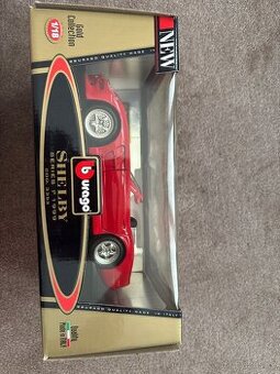 Model auta Burago Shelby 1:18