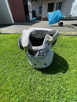 Prodám chránič fox vel. na osobu + - 180 cm