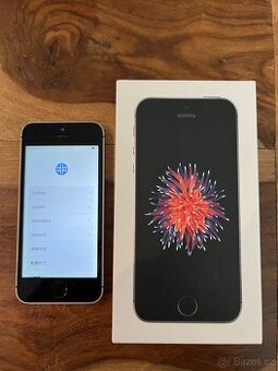 iPhone SE starý model 128 GB