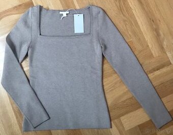 COS – nový svetrík s visačkou | původní cena 1 900 Kč