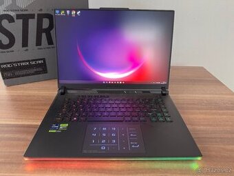 Asus ROG Strix Scar 16 MINI LED