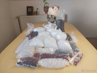 Broušené korále - průměr 10-14 mm - 14,1 kg