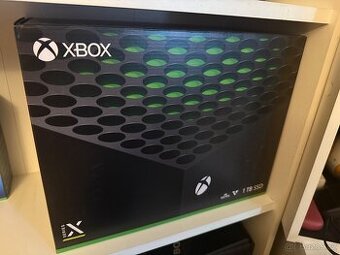 Xbox Series X + Hry