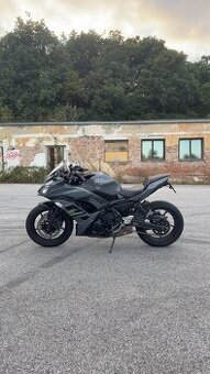 Kawasaki Ninja 650