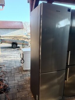 Lednice s mrazakem Samsung