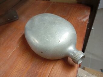 Stará, německá, vojenská, hliníková čutora ba vodu.