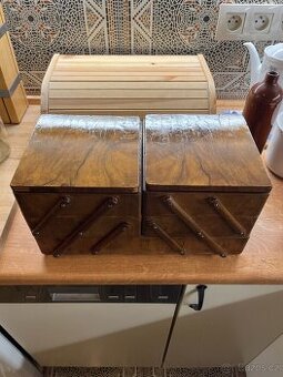 Rozkládací skřínka na šití