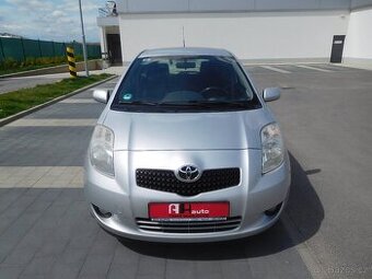 Toyota Yaris 1.0 VVTi Base, 51 kW, Klima