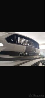 Nárazník ford mustang 2019 nahoru