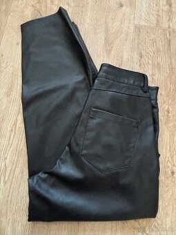 Kožené dámské kalhoty Zara