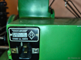 šií stroj Elna (intge, švýcarský, s pedáem a kufrem)