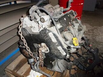 motor z Jeep Cherokee KJ 2,5 CRD - zadřený