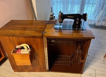 Šicí stroj Minerva