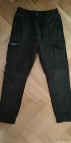 Chlapecké cargo kalhoty značky H&M velikost 152