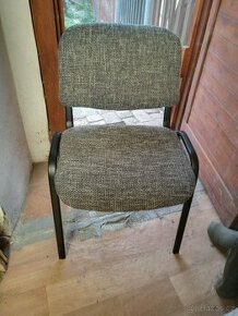 Stohovatelné židle