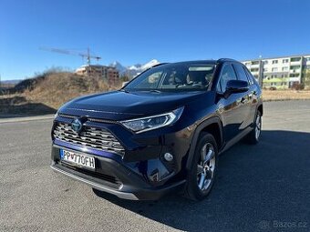 RAV4 Hybrid SELECTION 4x4 56000 km