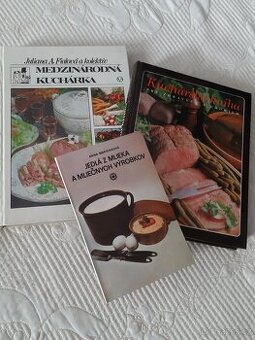 3x kuchařská kniha ve slovenštině