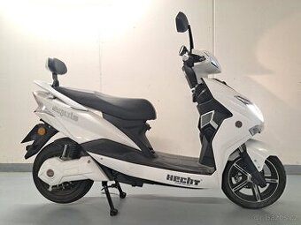 Elektroskútr Hecht Equis - najeto 138km, nové baterie