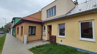 Pronájem bytu 2+1, 68 m2 - Bystřice pod Hostýnem