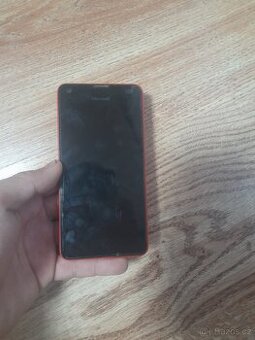 Dobrý den, prodávám starý Microsoft Lumia 555