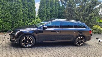 Škoda superb combi 1,4 iV style, DCC, DSG, ACC,Tažné