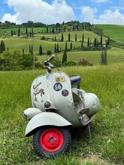 Vespa VN2T - 1