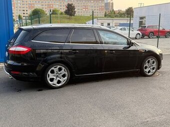 Ford Mondeo titanium 2.2 tdci