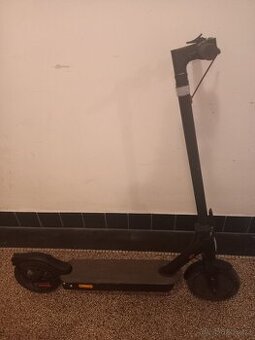 Elektrická koloběžka Sencor Scooter Two ZÁNOVNÍ