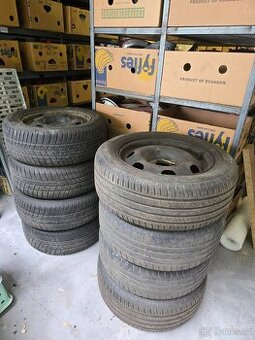 Kola Citroen C4 215/55 R16
