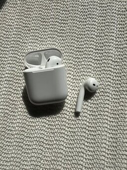 AirPods 2 2019