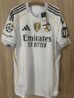 Trent Alexandr Arnold Real Madrid dres