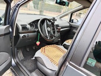 W Sharan famili 19tdi