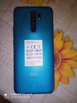Prodám plně funkční mobilní telefon ,bez známek použití.