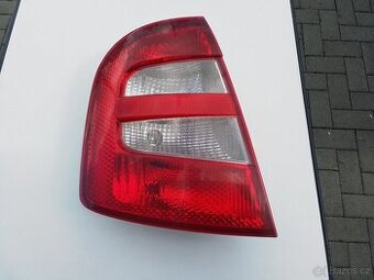 Škoda Fabia 1 levé zadní světlo 6Y6 945 095