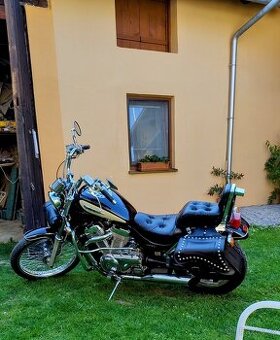 Suzuki Intruder VS 800 GL r.v. 98