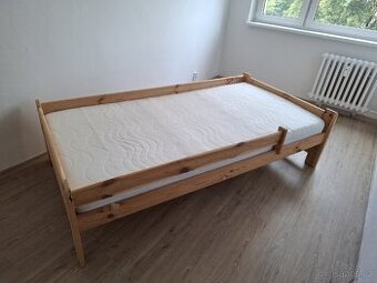 Dětská postel s matrací