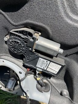 Motorky stahovaček A4 B6