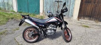 Suzuki 125