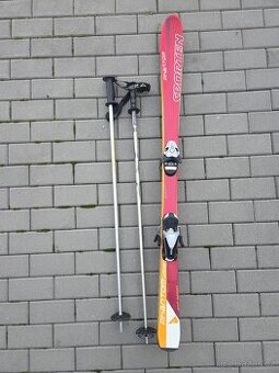 Dětské lyže 138 + lyžáky 25.5